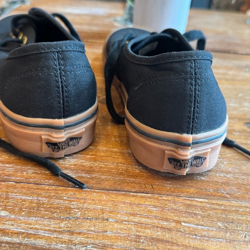 Authentic Vans - Picture 4 of 9